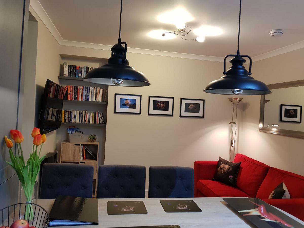 Smart & Cozy Holiday Apartment In The City Centre Inverness Exterior foto