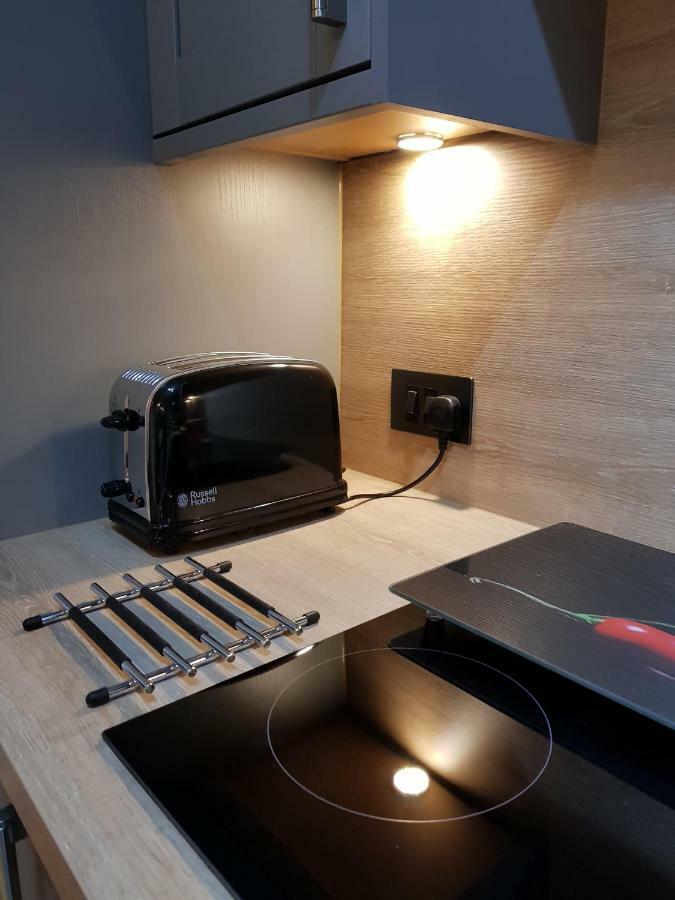 Smart & Cozy Holiday Apartment In The City Centre Inverness Exterior foto