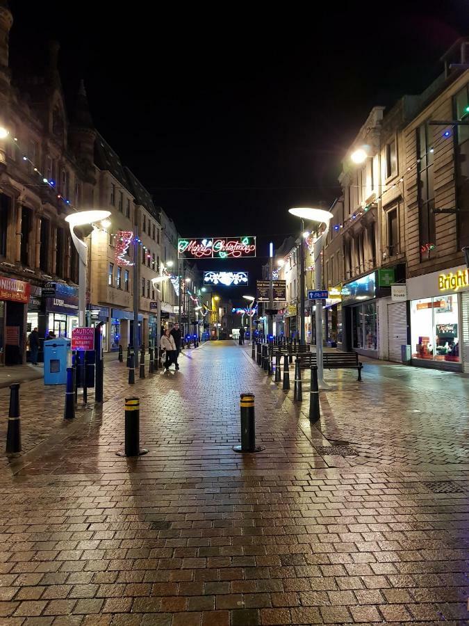 Smart & Cozy Holiday Apartment In The City Centre Inverness Exterior foto